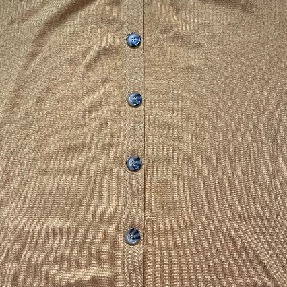 Women’s Plus Blouse - Picture 4 of 6